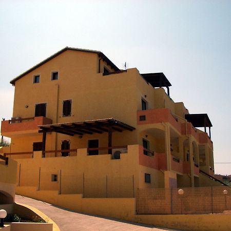 Residence Li Russi 카스텔사르도 외부 사진